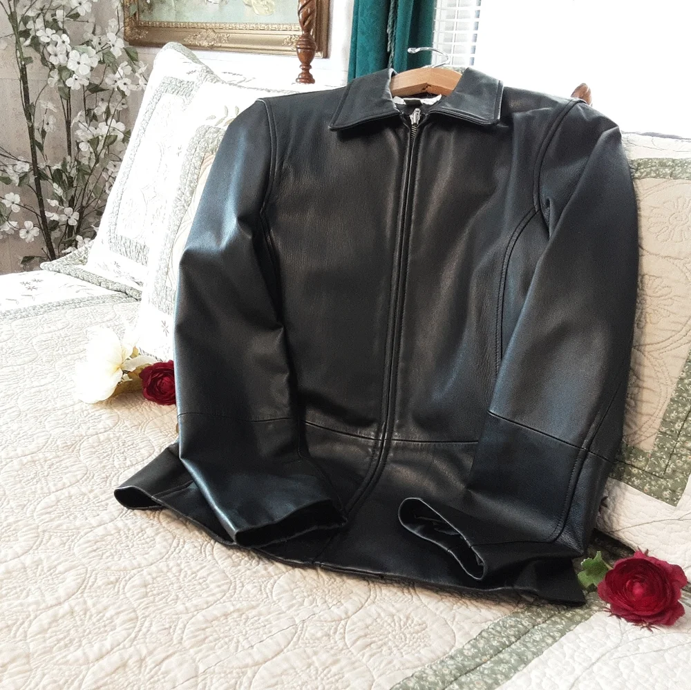 CASUAL CORNER ANNEX, BEAUTIFUL GENUINE BLACK LEATHER JACKET, SIZE SMALL - Picture 12 of 16